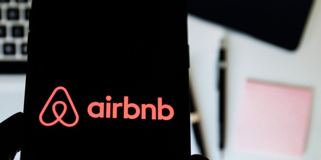 La loi Anti-Airbnb votée: impacts et opportunités pour les IOBSP